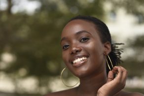 L’acide hyaluronique et les peaux noires 